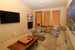 Living & Dining Areas - view b