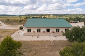 Guest Lodge 