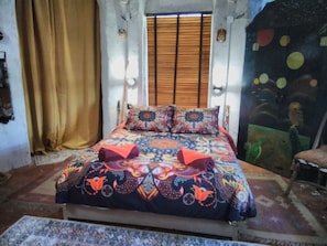queen size bed