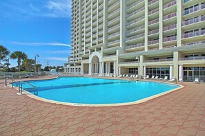 Pools at Ariel Dunes I Building
