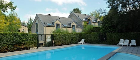 Piscine maison de vacances