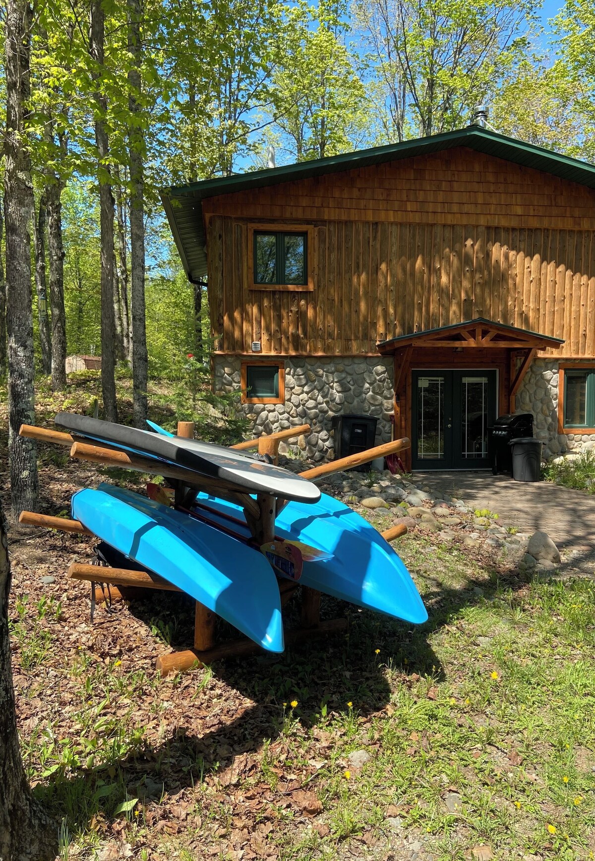 Main Image