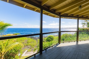 Endless ocean views from the upstairs lanai