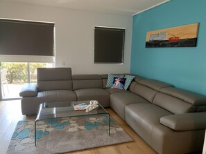 New Lounge