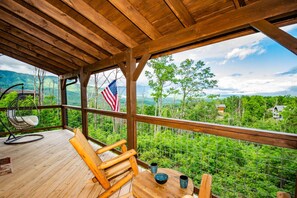 Find your Happy Spot - Morning coffee & Mountain views - What else do you need?