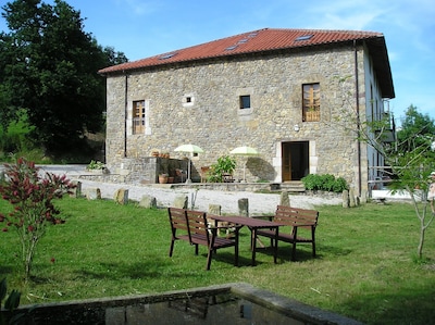 Holiday cottages in the countryside just 10 minutes from Cabarceno