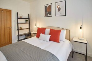 Routh Walk, Whitby - Host & Stay