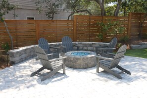 Fire pit