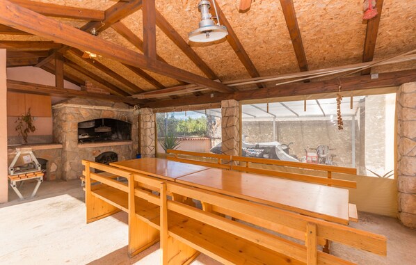 BBQ/picnic area