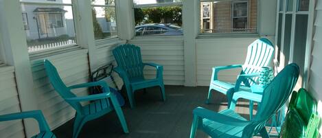 Front porch Looking north
