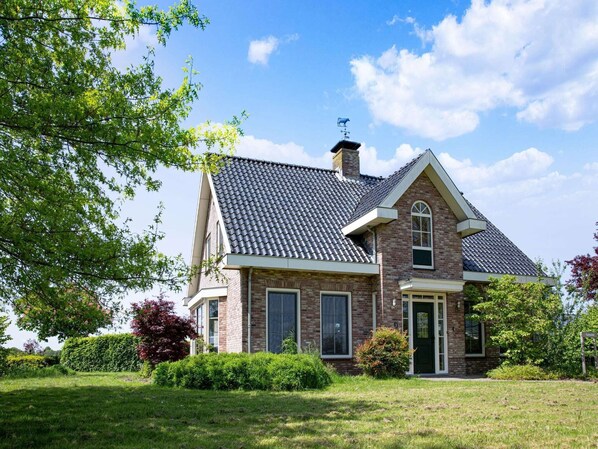 Holiday Home Exterior [summer]