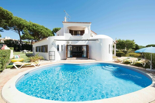 Holiday Home Exterior [summer]
