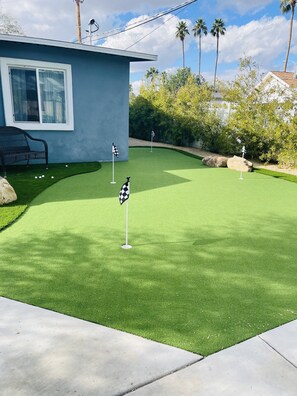 Brand New Putting Green 2022