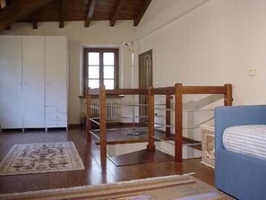 The 2+2 bedroom (2)