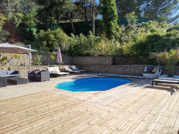 1500 m2 de terrain aucun vis à vis piscine chauffée 