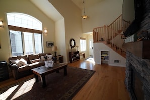 Entry way leads into the two story Great room. Perfect hangout after a day hiking or on the slopes.