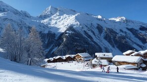 Snow and ski sports