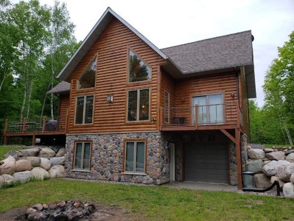 Rear of cabin, lake side