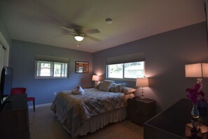 Master Bedroom w/ Queen Size bed; sleeps two