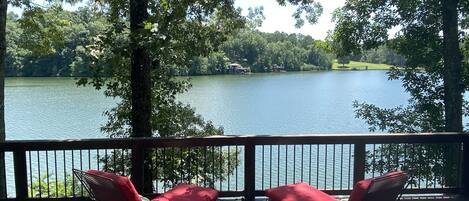 The perfect place for you to relax and enjoy the lake!