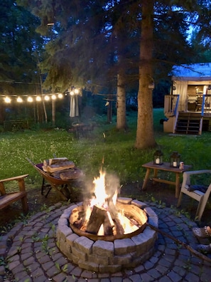 Tell your favourite stories around the large, gorgeous fire pit!