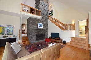 Living room & stone fireplace