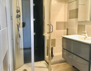 SALLE D'EAU