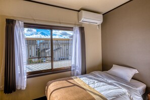 You can see Mt. Fuji from the window.
