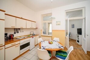 Eigene Küche