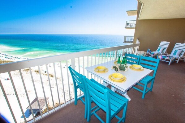Enjoy your morning coffee and meals on the large balcony!