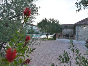 Eigentum, Blume, Haus, Pflanze, Botanik, Garten, Baum, Zuhause, Frühling, Gebäude