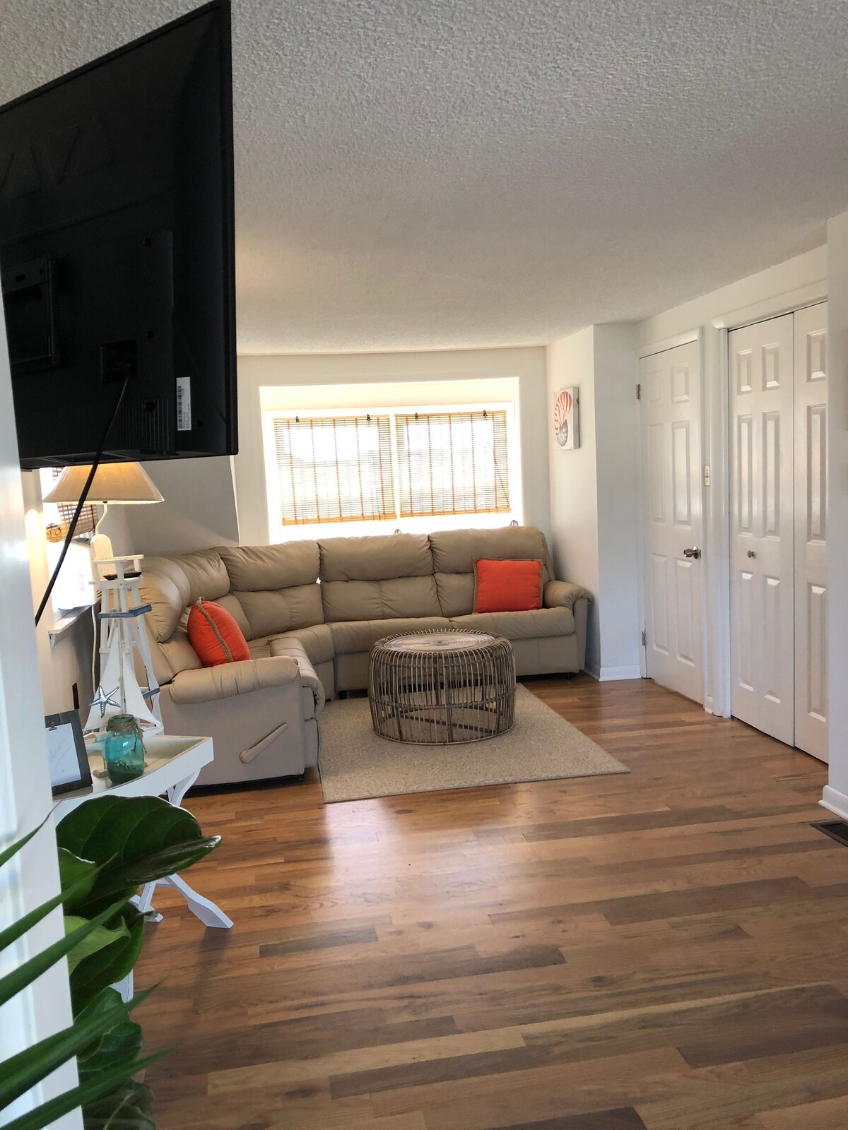Affordable beach getaway in Beach Haven West