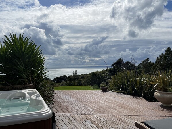 Private spa pool with gorgeous views