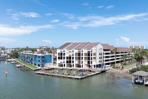 Bayfront Complex