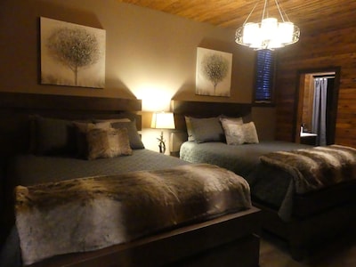 Luxurious lodge in Nature at 75 minutes from Ottawa