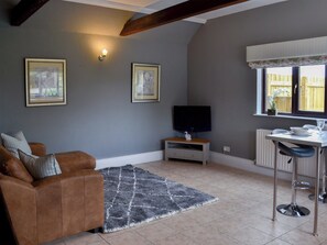 Living area | Oxley Cottage, Habertoft