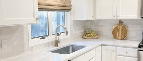 Kitchen updated in 2022. Perfect for your stay w/family & friends!