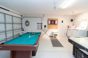 Spielezimmer