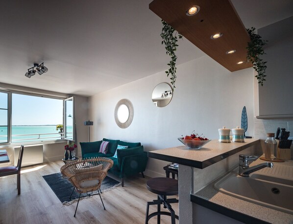 Appartement rental Les Embruns, Cancale, Brittany