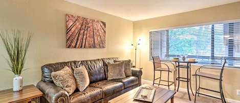 Enjoy a comfortable trip to Sedona in this well-equipped condo!