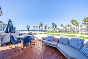 Outdoor dining and lounging with amazing views of the ocean.