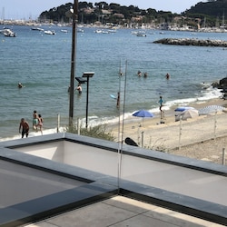 Strand