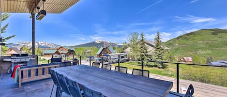 Treat yourself to a spectacular stay in Crested Butte!