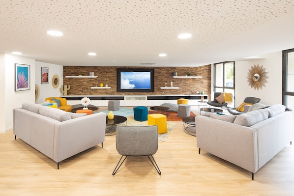 Sala de estar en el lobby
