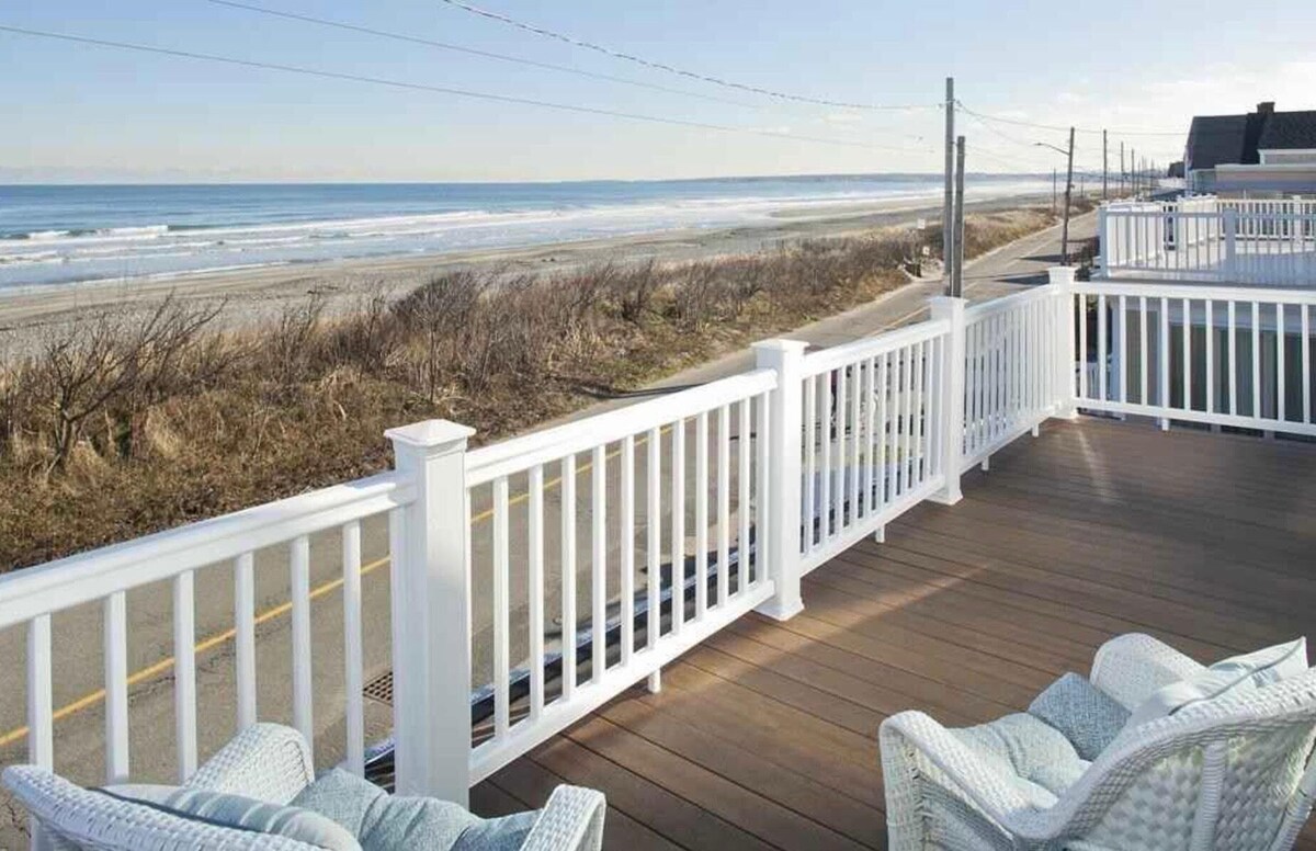 Beachfront House – Can’t get any closer to the beach than this home!