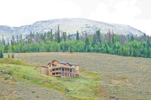 Eagle's Nest National Forest Wilderness surrounds the house!
