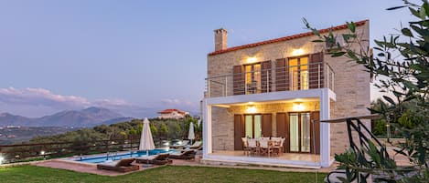 The outdoor pool area to enjoy as dusk falls. 