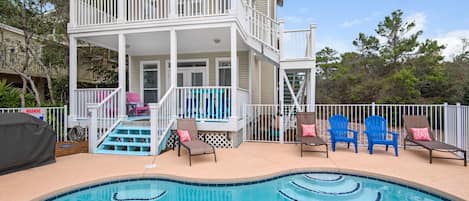 5' deep private play pool.  Lots of seating and grill poolside/great for the fam