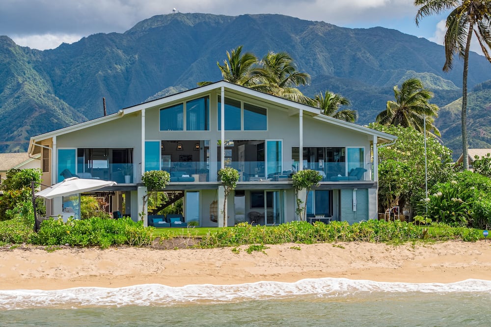 Kai Aniani Sea of Glass Modern Luxury