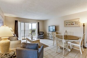 Open Living Area